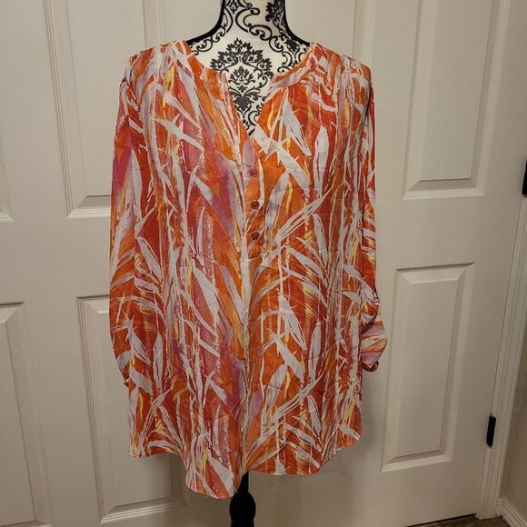 Zac & Rachel Button Sleeve Crepe Chiffon Blouse - Picture 5 of 10
